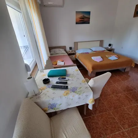 Apartment Tino Sukošan Exteriér fotografie