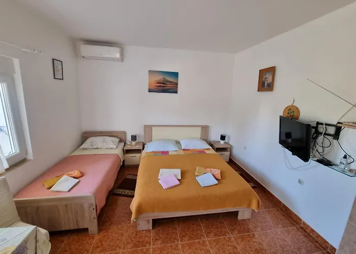 Apartment Tino